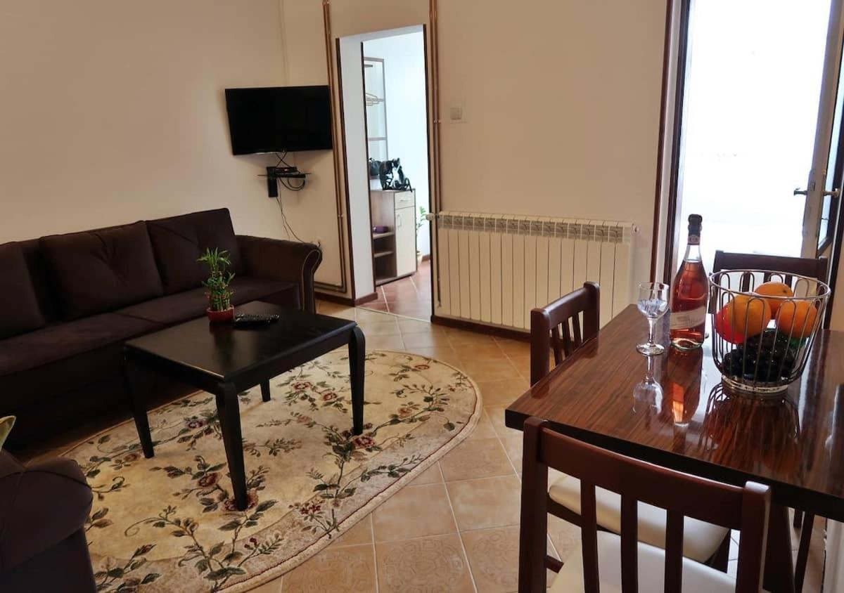 Exclusive Apartment Muo Kotor Luaran gambar