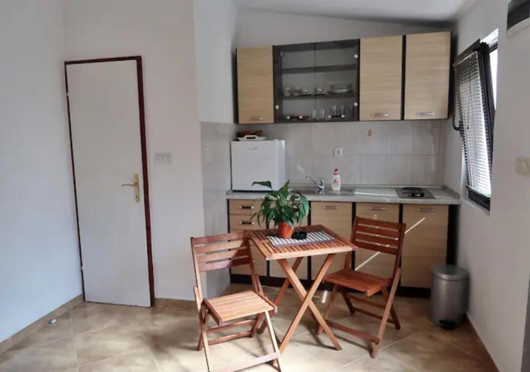 Exclusive Apartment Muo Kotor Luaran gambar